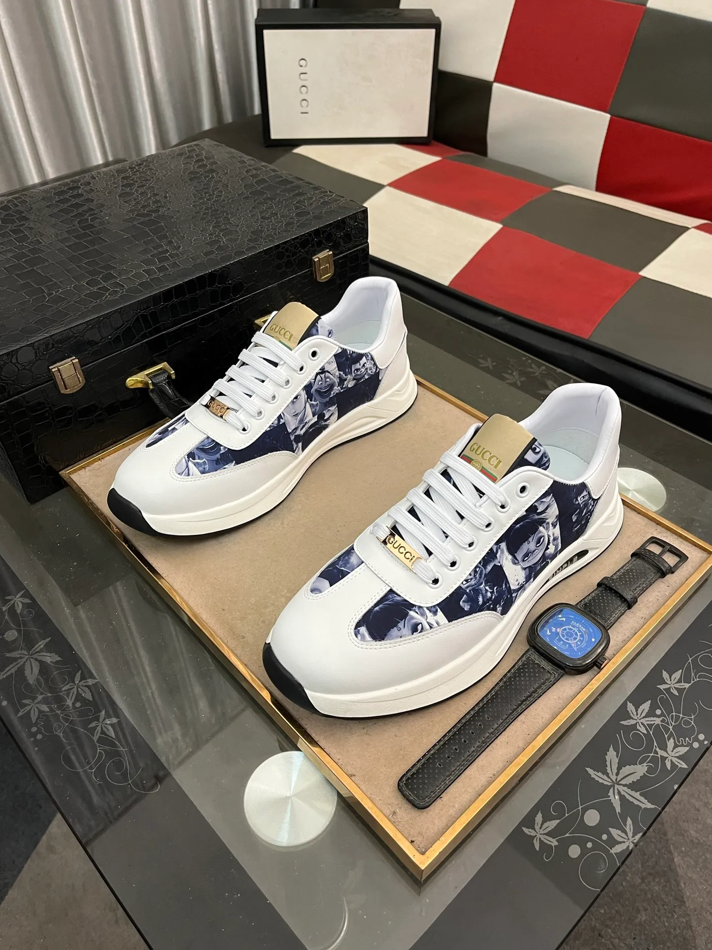Men's shoes 💰420⌚️⌚️[GUCCI] The latest trendy men's casual shoes, the fabric is made of embossed cowhide imported from Italy, comfortable sheepskin lining + feet, the original outsole is wear-resistant and non-slip, high-level version, exquisite workmanship. Code number: 38-442️⃣Colors available